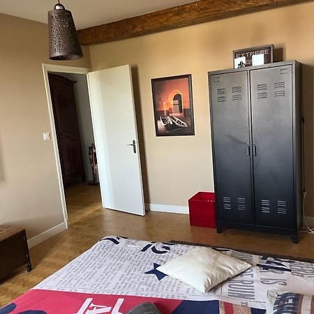 Les Chambres Du Golf Espalais Екстериор снимка